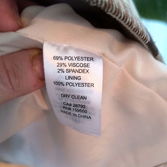 Maison d'Amélie Paris Plaid Double-Breasted Blazer. Size Medium. Great Condition - Picture 10 of 12